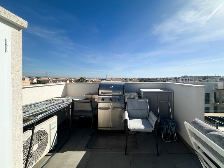 Apartment for Sale in Villamartin, Alicante 31