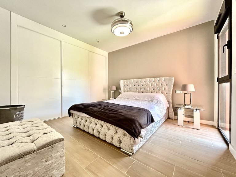 Apartment for Sale in Villamartin, Alicante 18