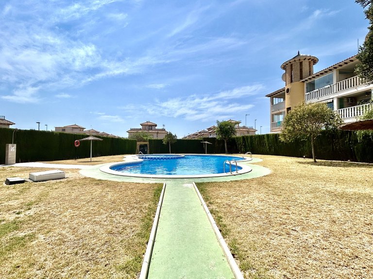 Apartment for Sale in La Zenia, Alicante 2