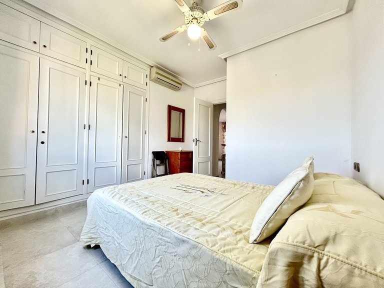 Apartment for Sale in La Zenia, Alicante 15
