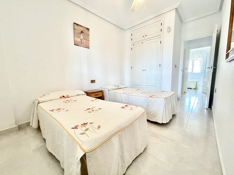Apartment for Sale in La Zenia, Alicante 16