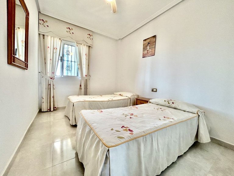 Apartment for Sale in La Zenia, Alicante 17