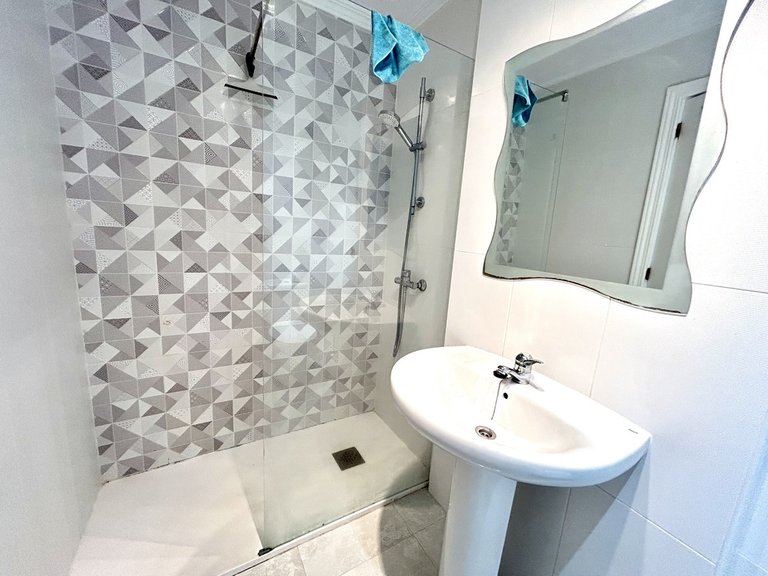 Apartment for Sale in La Zenia, Alicante 20