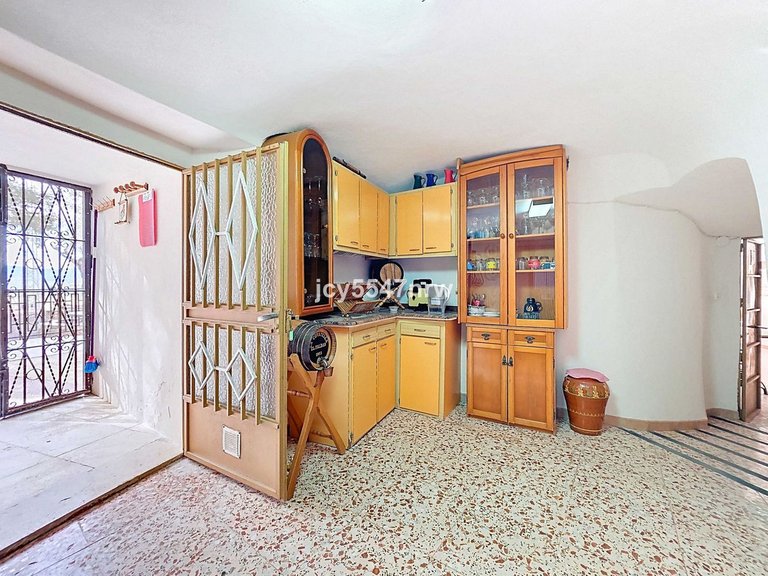 Country House for Sale in Pinoso, Alicante 19