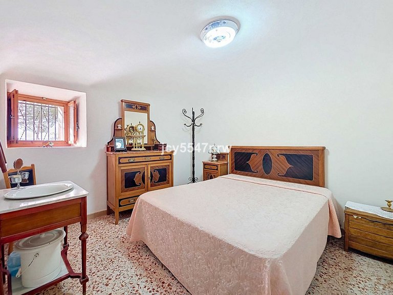 Country House for Sale in Pinoso, Alicante 23