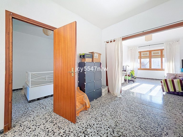 Town House for Sale in Pinoso, Alicante 19