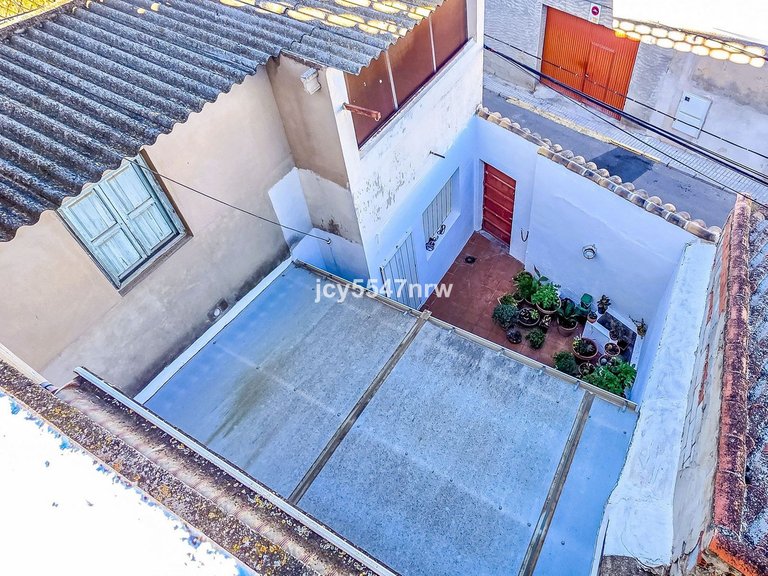 Town House for Sale in Pinoso, Alicante 31