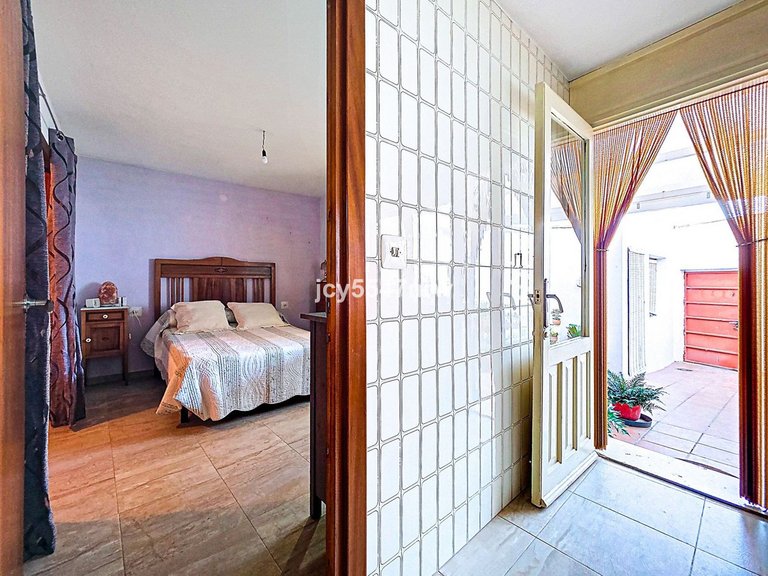 Town House for Sale in Pinoso, Alicante 39