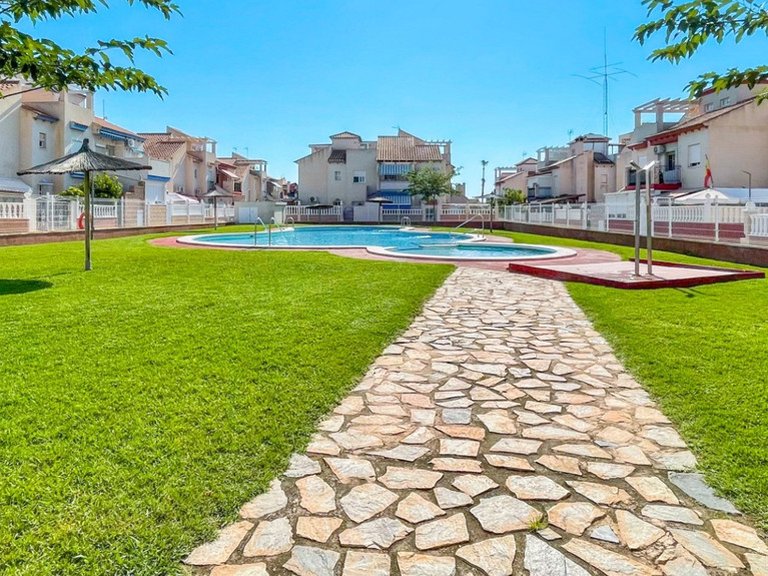 Apartment for Sale in Playa Flamenca, Alicante 4