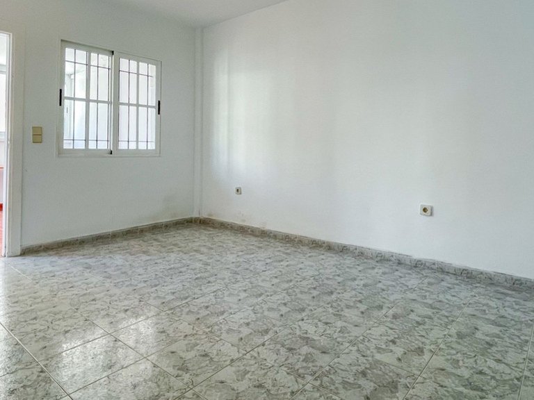 Apartment for Sale in Playa Flamenca, Alicante 6
