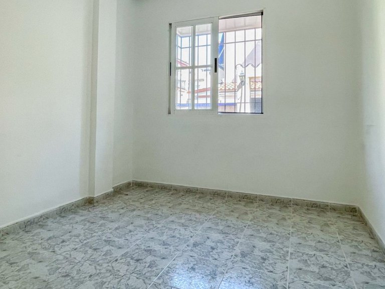 Apartment for Sale in Playa Flamenca, Alicante 13
