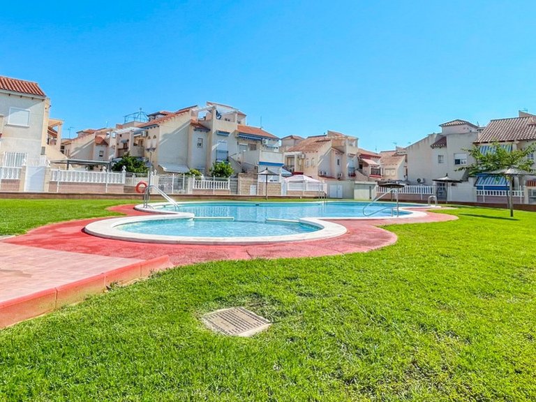 Apartment for Sale in Playa Flamenca, Alicante 21