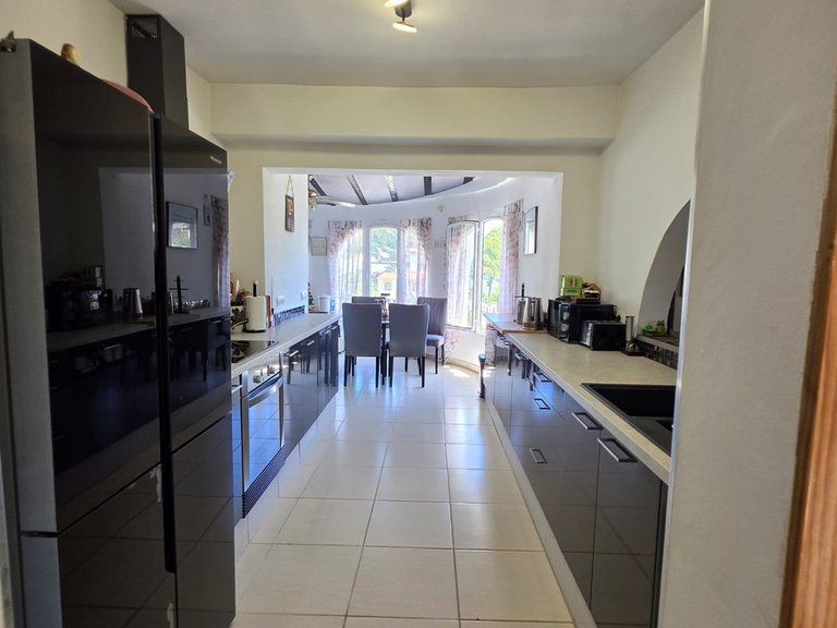 Villa for Sale in Algorfa, Alicante 9