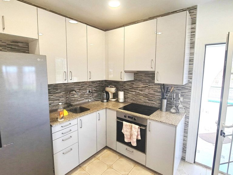 Villa for Sale in Villamartin, Alicante 20