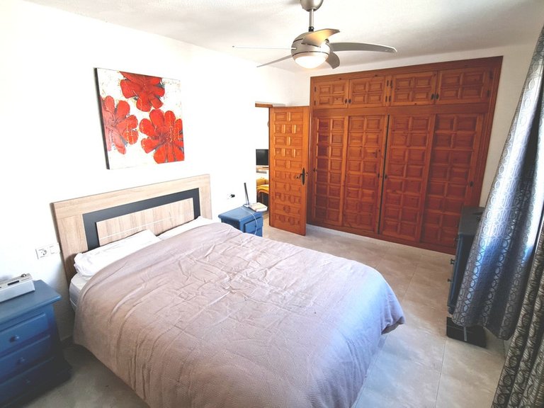 Villa for Sale in Villamartin, Alicante 22