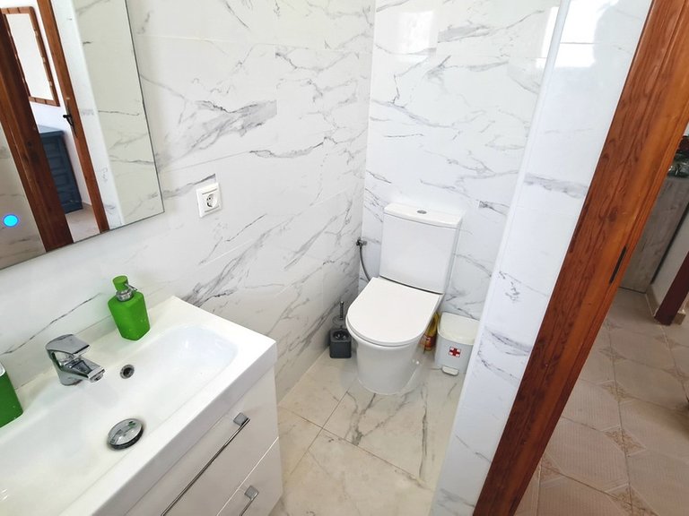 Villa for Sale in Villamartin, Alicante 31