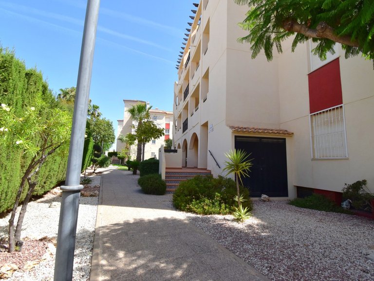 Apartment for Sale in Playa Flamenca, Alicante 24
