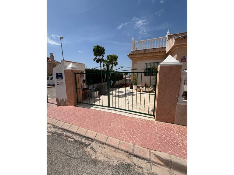 Town House for Sale in Algorfa, Alicante 1
