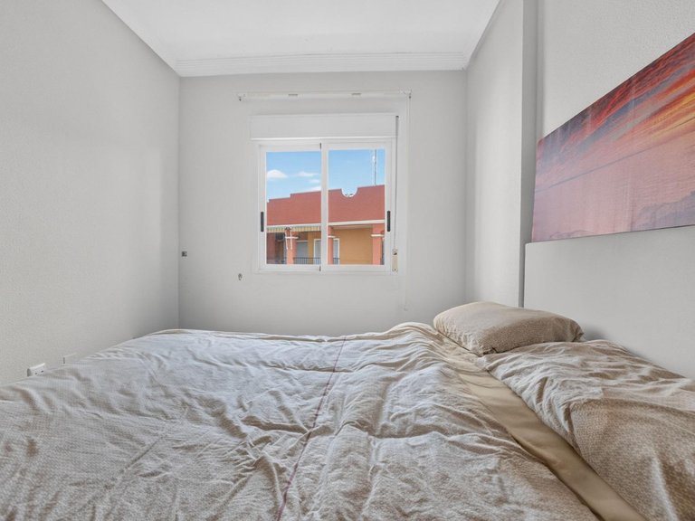 Apartment for Sale in Torrevieja, Alicante 26