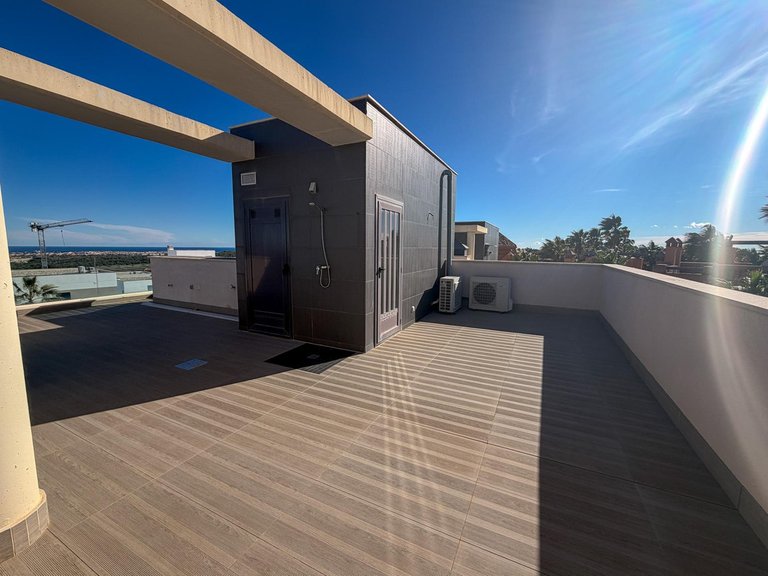 Villa for Sale in San Miguel De Salinas, Alicante 30