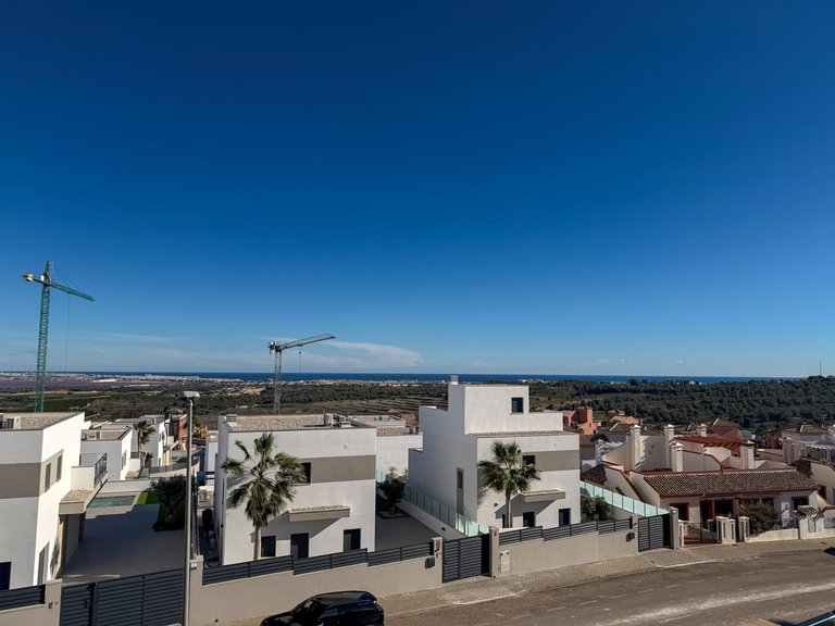Villa for Sale in San Miguel De Salinas, Alicante 31