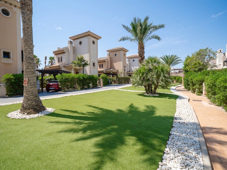 Villa for Sale in Algorfa, Alicante 40
