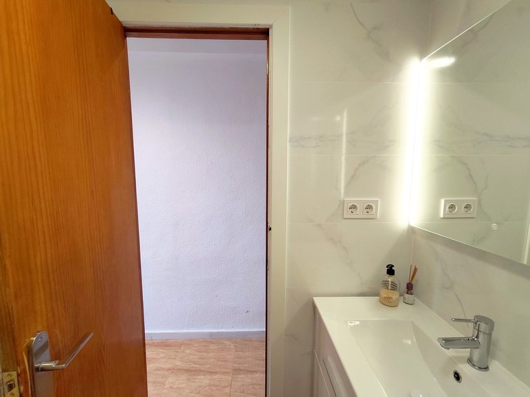 Apartment for Sale in Torrevieja, Alicante 13
