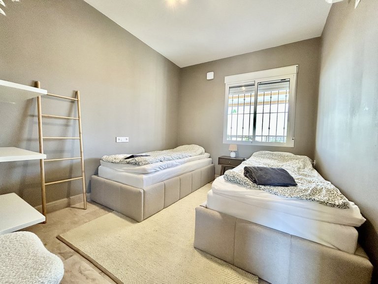 Villa for Sale in La Zenia, Alicante 15