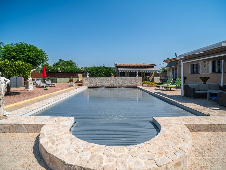 Villa for Sale in Catral, Alicante 6