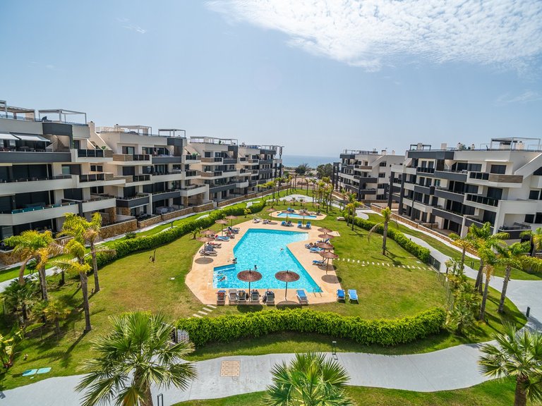 Apartment for Sale in Torrevieja, Alicante 1