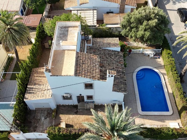 Villa for Sale in Cabo Roig, Alicante 6