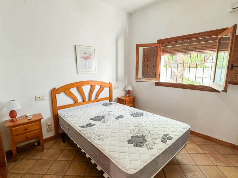 Villa for Sale in Cabo Roig, Alicante 25