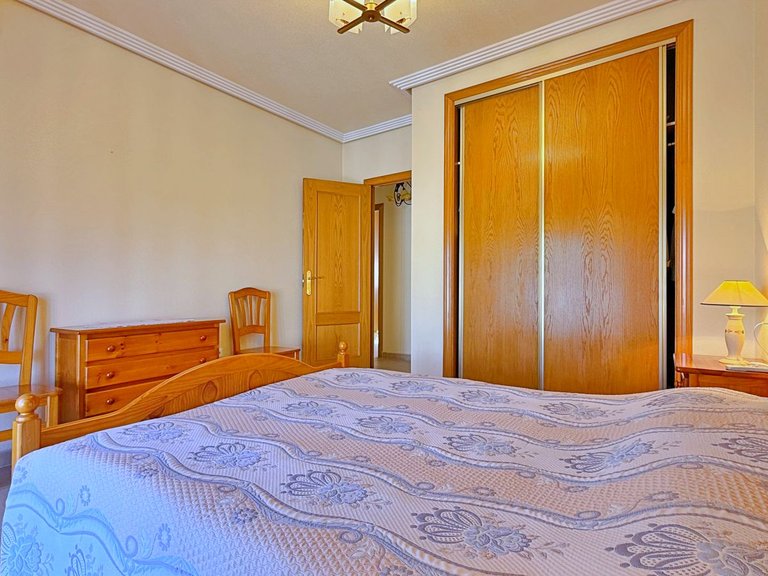 Villa for Sale in Los Altos, Alicante 29