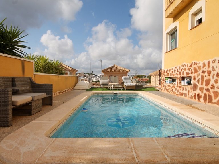 Villa for Sale in San Miguel De Salinas, Alicante 2