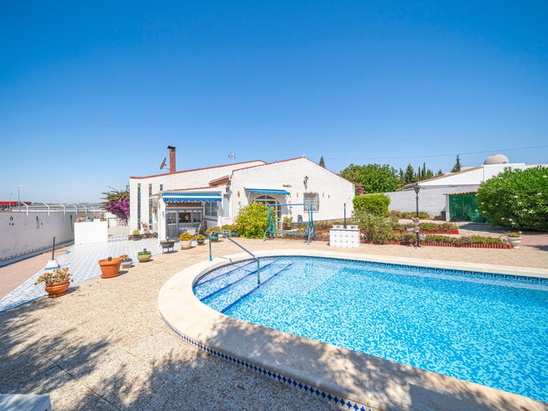 Villa for Sale in Ciudad Quesada, Alicante 2