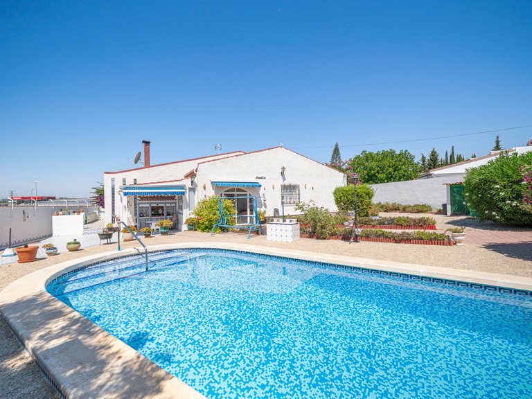 Villa for Sale in Ciudad Quesada, Alicante 37