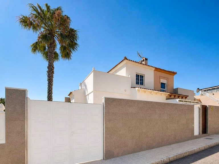 Town House for Sale in Los Altos, Alicante 18