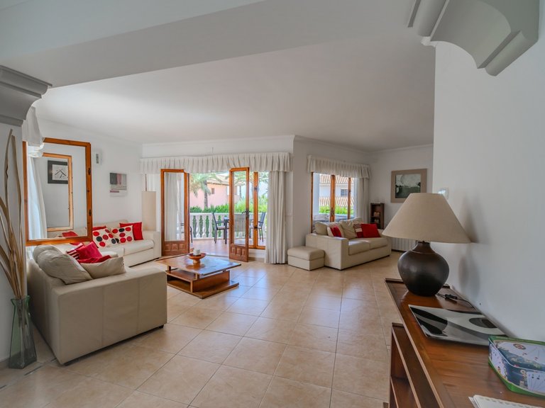 Villa for Sale in Cabo Roig, Alicante 9
