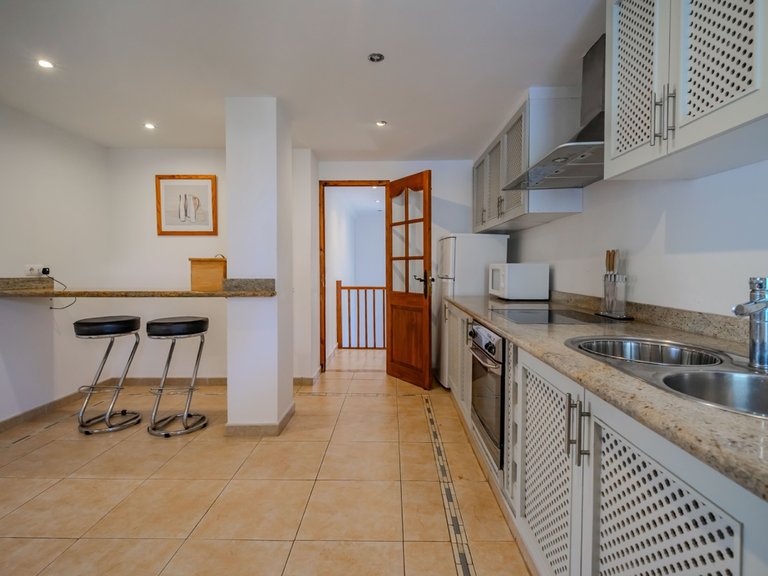 Villa for Sale in Cabo Roig, Alicante 20