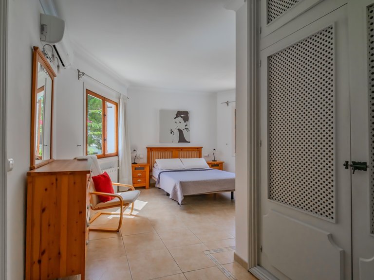 Villa for Sale in Cabo Roig, Alicante 22