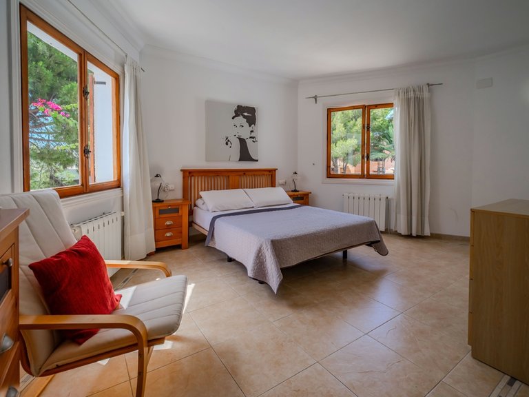 Villa for Sale in Cabo Roig, Alicante 23