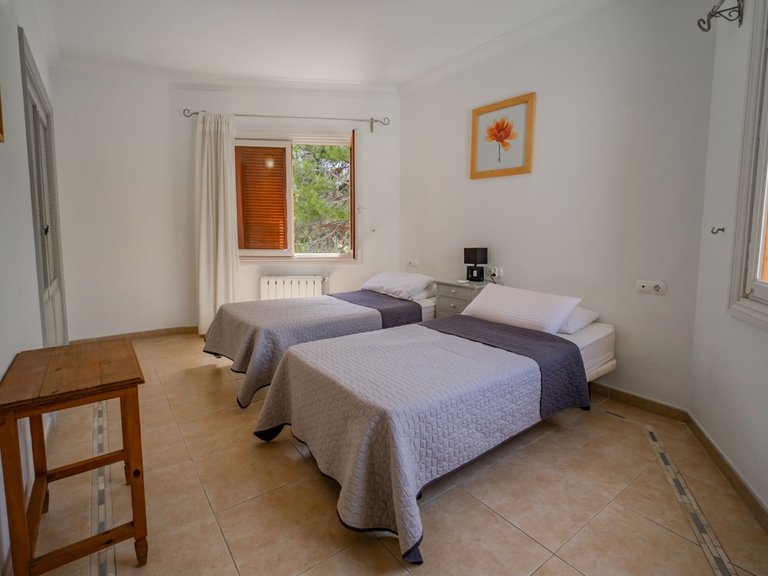 Villa for Sale in Cabo Roig, Alicante 33