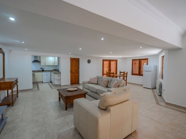 Villa for Sale in Cabo Roig, Alicante 40