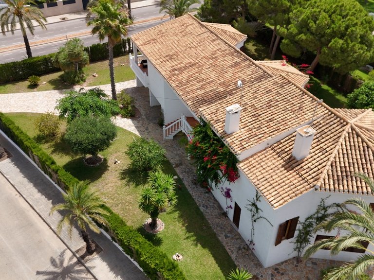 Villa for Sale in Cabo Roig, Alicante 45