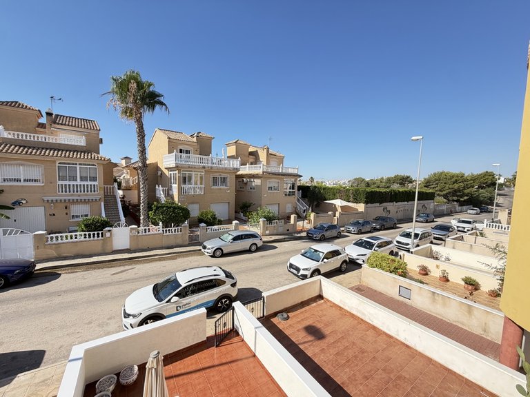 Apartment for Sale in Villamartin, Alicante 14