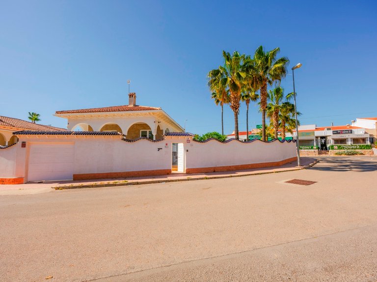 Villa for Sale in Ciudad Quesada, Alicante 11