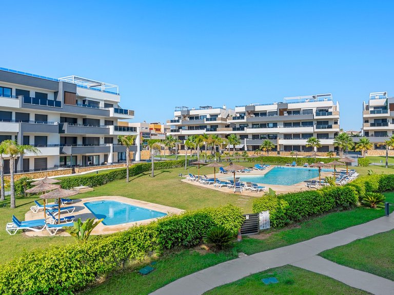 Apartment for Sale in Playa Flamenca, Alicante 33