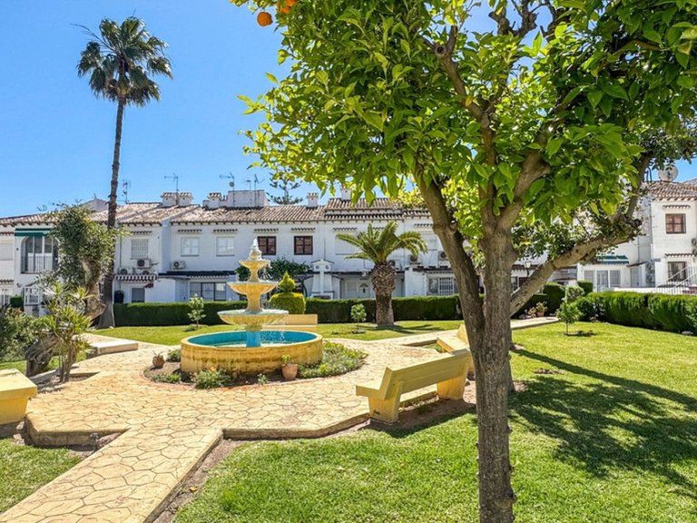 Town House for Sale in Torrevieja, Alicante 22