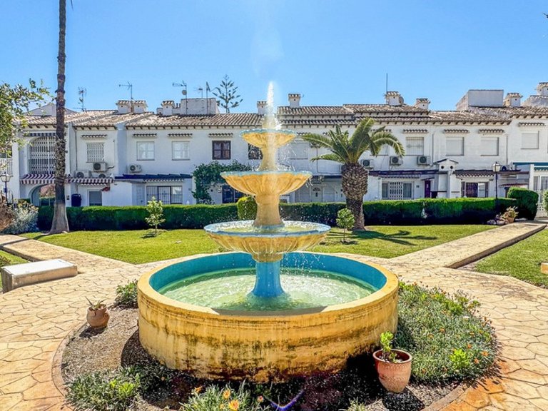 Town House for Sale in Torrevieja, Alicante 23