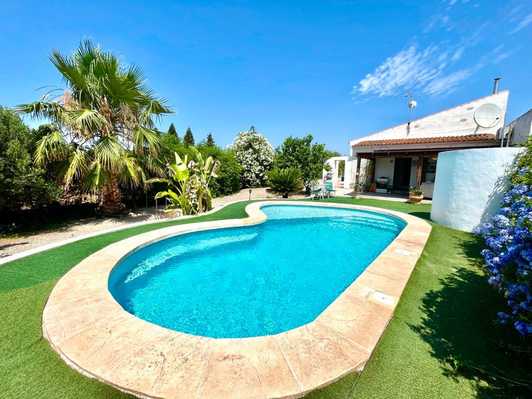 Villa for Sale in Daya Nueva, Alicante 1